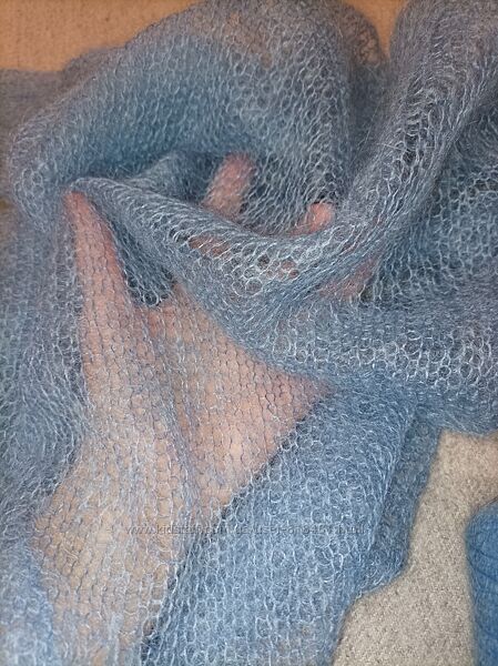 Паутинка из супер кид мохера Aurora размер S/M