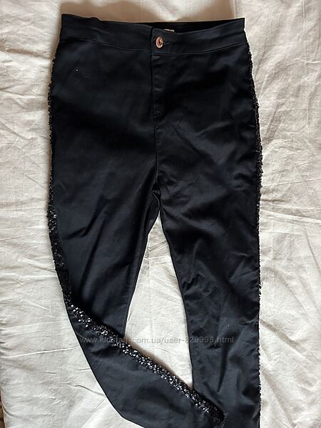Стрейчеві штани Skinni декоровані паєтками, на зріст 140-146см