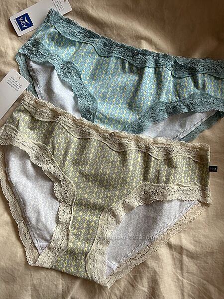 Комплект трусиків Кеу в розмірі М. Ціна за 2шт.