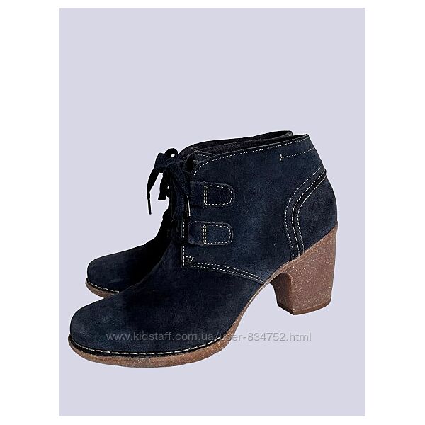 Синие ботинки замшевые clarks/британия осень/весна женские р.39