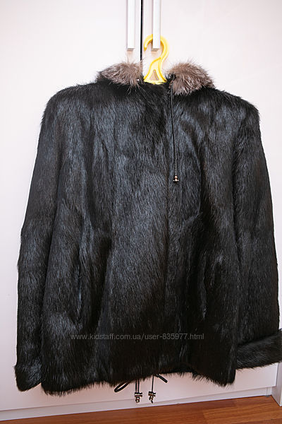 Жіноча шуба з капюшоном нутрія - Женская шуба нутрия, Черная. размер М
