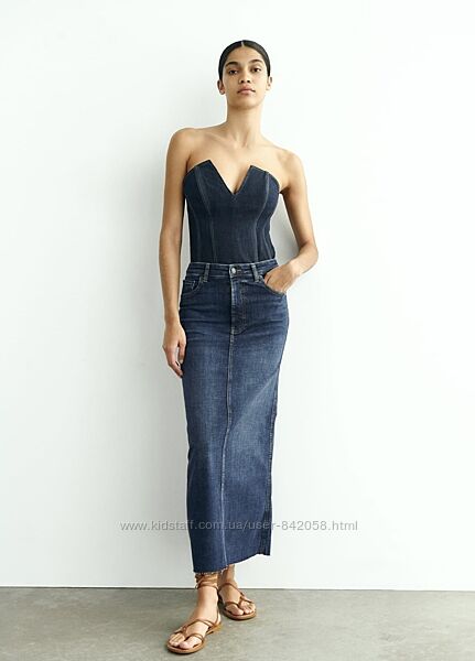 Стильна джинсова спідниця фірми ZARA
