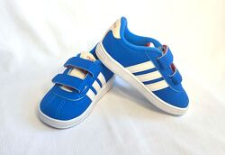 Кроссовки детские Adidas Neo размер 18, UK4