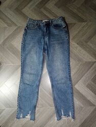 Джинси з рваними краями Primark, р. М