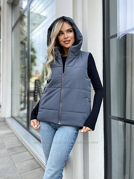 Жилетка жіноча з капюшоном різні кольори 
