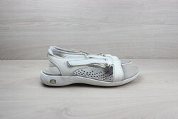 Жіночі босоніжки / сандалі Clarks оригінал, розмір 41
