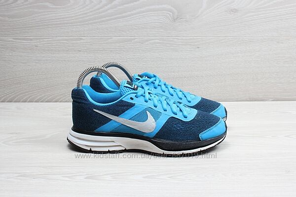 Спортивные кроссовки Nike оригинал, размер 36.5