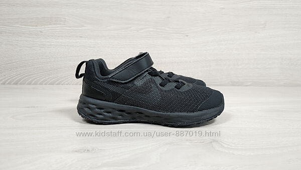 Дитячі спортивні кросівки на липучці Nike Revolution оригінал, розмір 27.5