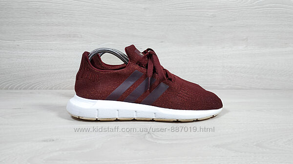 Спортивні жіночі кросівки Adidas оригінал, розмір 40