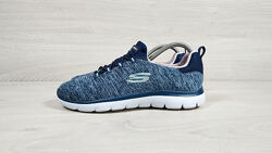 Легкі жіночі кросівки / мокасини Skechers оригінал, розмір 39 memory foam