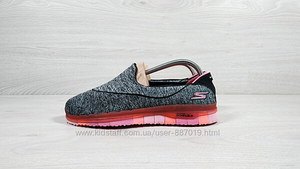 Легкі жіночі мокасини Skechers оригінал, розмір 38