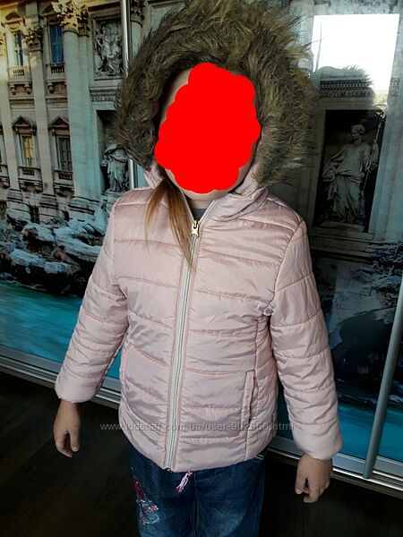 Курточка на девочку 