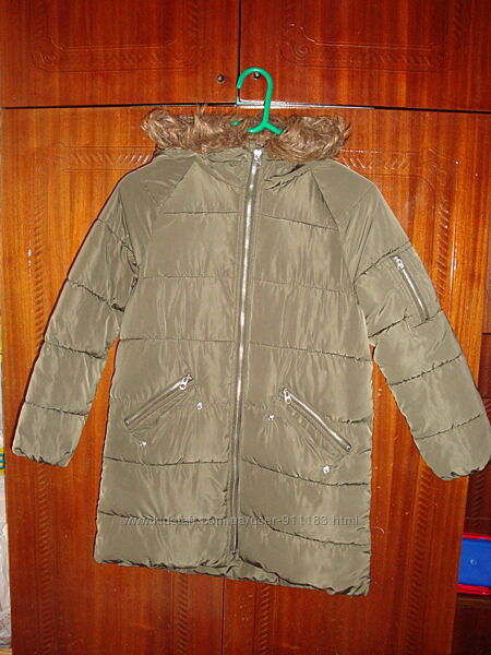 Зимняя куртка-пальто на девочку Зара, р.140 бу