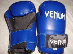 Перчатки для единоборств, тхэквондо, бу р. S, Venum
