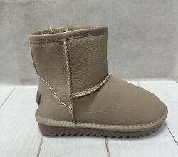 Зимові дитячі Ugg itts уггі маломіри шкіра бежевий 31-36