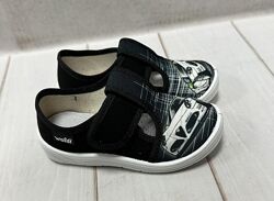 Дитячі тапочки на хлопчика Waldi Валді Гріша для садка чорні 24-30