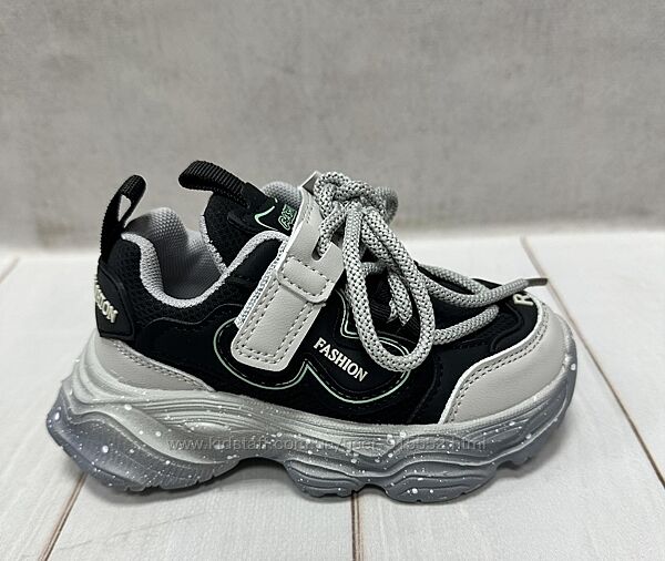 Весняні дитячі кросівки Jong Golf легкі    26-31 чорні