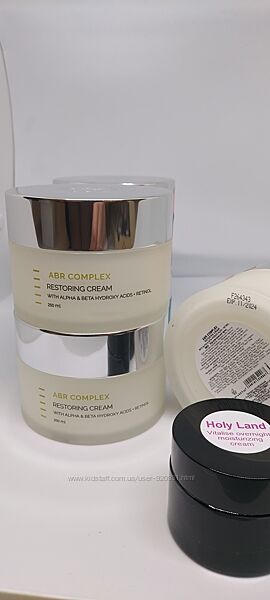  Holy Land ALPHA-BETA & RETINOL Restoring Cream