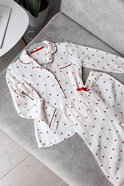 муслінова піжамка в сорочковому стилі