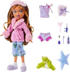 Куклы Братц пижамная вечеринка Ясмин, Хлоя, Мейган bratz Yasmin, Cloe, Meygan