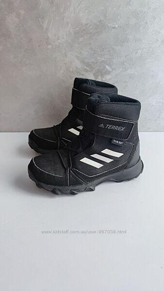 Зимові черевики Adidas terrex snow cf розм. uk 12.5 31 в гарному стані 