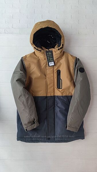 Нова куртка NEXT розм. 11 р. /146 см. 