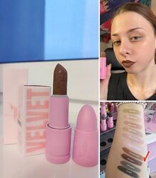 Коричневая помада Jeffree Star Cosmetics Velvet Trap