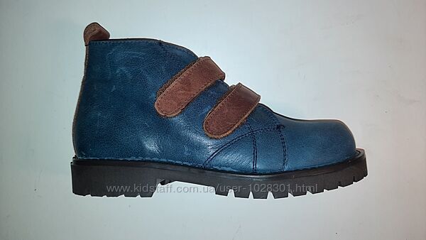 Новые кожаные демисезонные ботинки Kmins, Испания, деми сапоги, 31-32