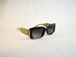 Женские солнцезащитные очки Chanel  черные с градиентом