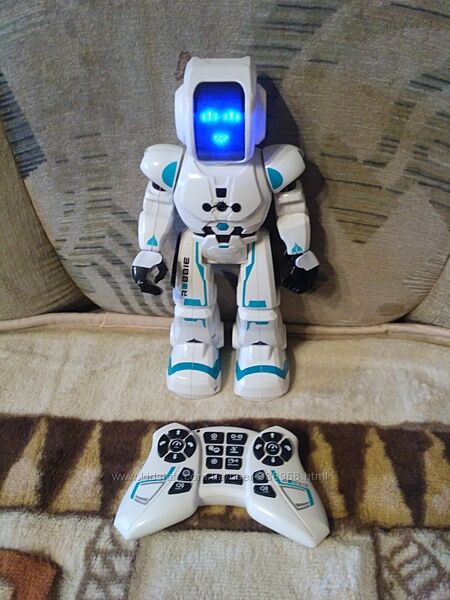 Интерактивный робот Робби Xtrem Bots