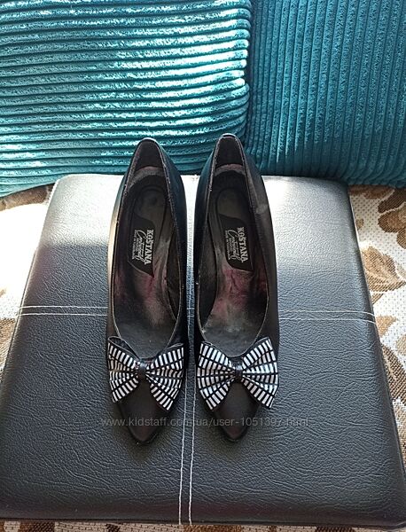 Красивые женские туфли кожа каблук черные с бантиком р. 25