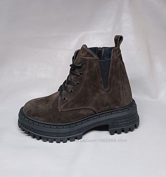 Зимові черевики 37-38 р Нат. замш