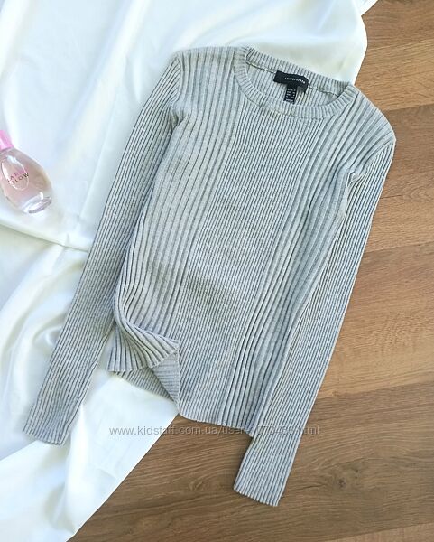 Кофтинка в рубчик сірого кольору