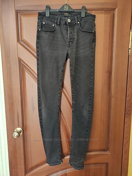 чоловічі джинси скіни вузкачі на стрункого хлопця-підлітка на р.40-42/XXS