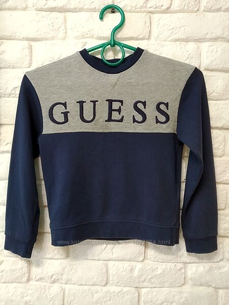 Кофта Guess.