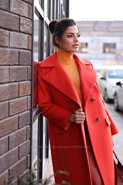 Новое шерстяное пальто