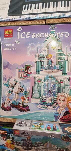 Конструктор Princess Disney Волшебный ледяной Замок Эльзы