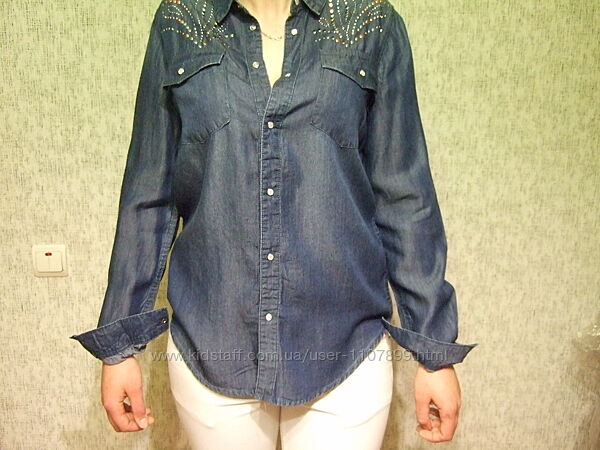 Джинсовая рубашка производство H&M, хлопок, лиосел. Размер 40- 42.