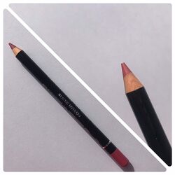 Givenchy Crayon Levres - Lip Liner - карандаши для губ
