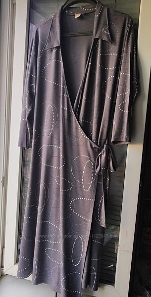 Платье на запАх , трикотаж размер 18 на 50-52 укр