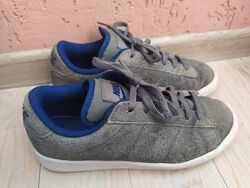 кроссовки Nike