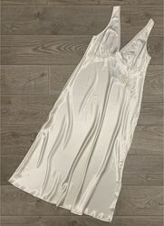 Сатинова нічна сорочка/сукня  Marks&Spencer р. 16/XXL/44.