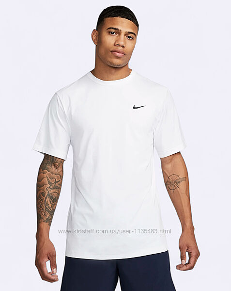 Футболка чоловіча Nike р. М/38