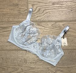 Бюстгальтер Primark р. 38Е/85F