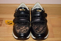 #2: Clibee