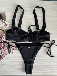 #6: Топ 34В, плавки S