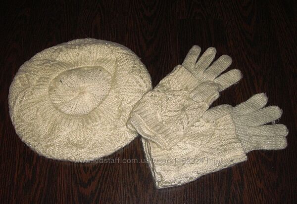 Комплект OODJI Женская белая вязанная шапка - берет и перчатки с чехлом