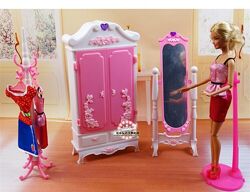 Кукольная мебель Глория Gloria 2609 в комплекті шафа, дзеркало, манекен