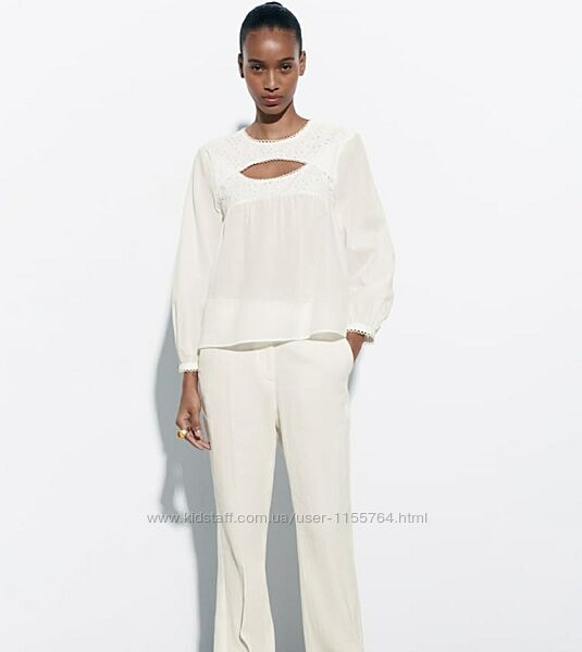 Біла блузка вільного крою Zara 