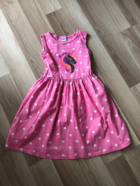 Сукня для дівчинки